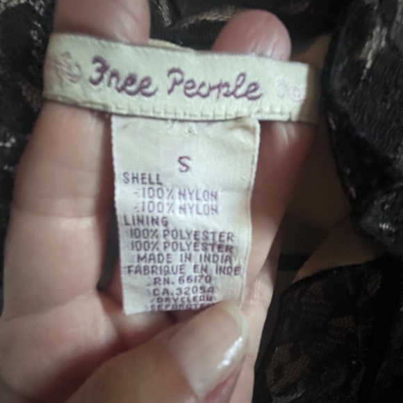 Free People Black Lace Sleeveless Shirt - Picture 4 of 7